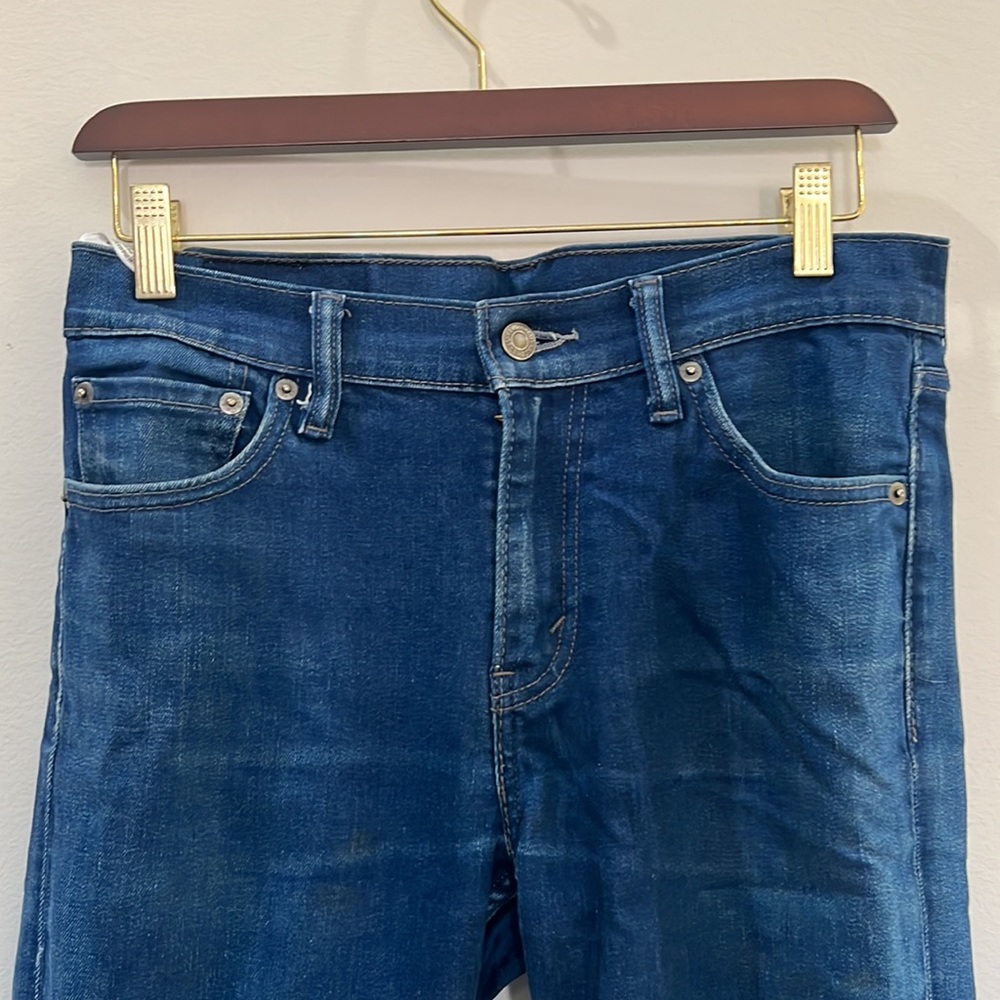 Levi Jeans - Picture 3 of 5
